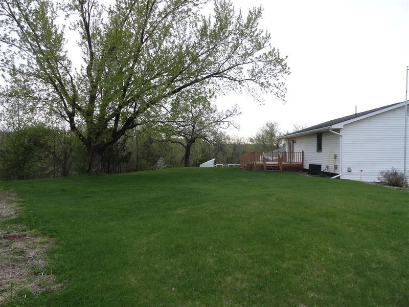 W7115 County Road D, Arkansaw, WI 54721