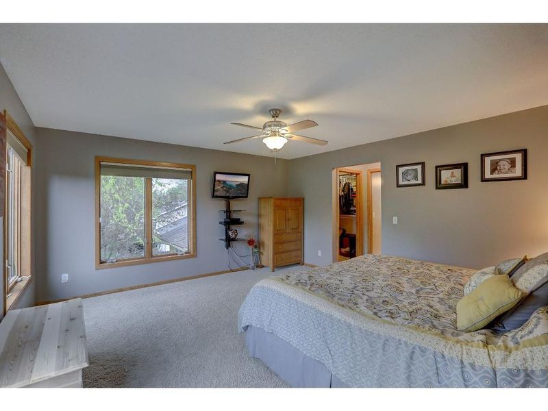 3033 Gettysburg Ave N, New Hope, MN 55427
