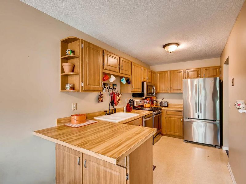 13780 78th Ave N, Maple Grove, MN 55311