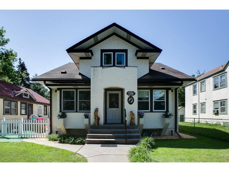 1606 Blair Ave, Saint Paul, MN 55104