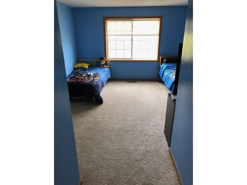 18099 Vance Cir NW, Elk River, MN 55330