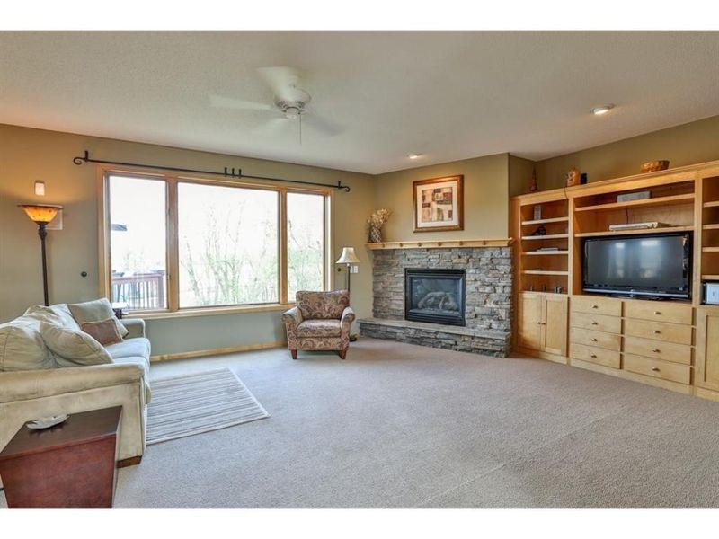 18332 95th Pl N, Maple Grove, MN 55311