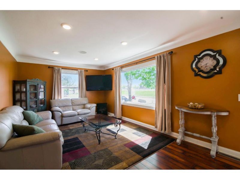 9701 3rd Ave S, Bloomington, MN 55420