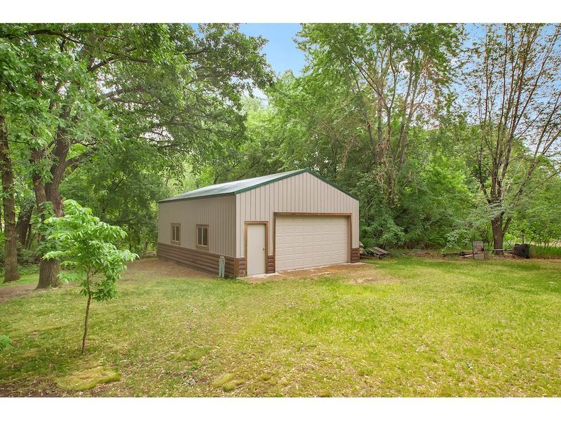 725 123rd St NE, Monticello, MN 55362