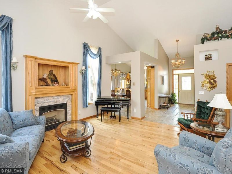 1829 135th Ave NW, Andover, MN 55304