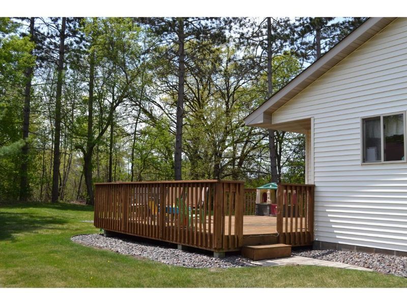 5675 Fenway Ct, Stacy, MN 55079