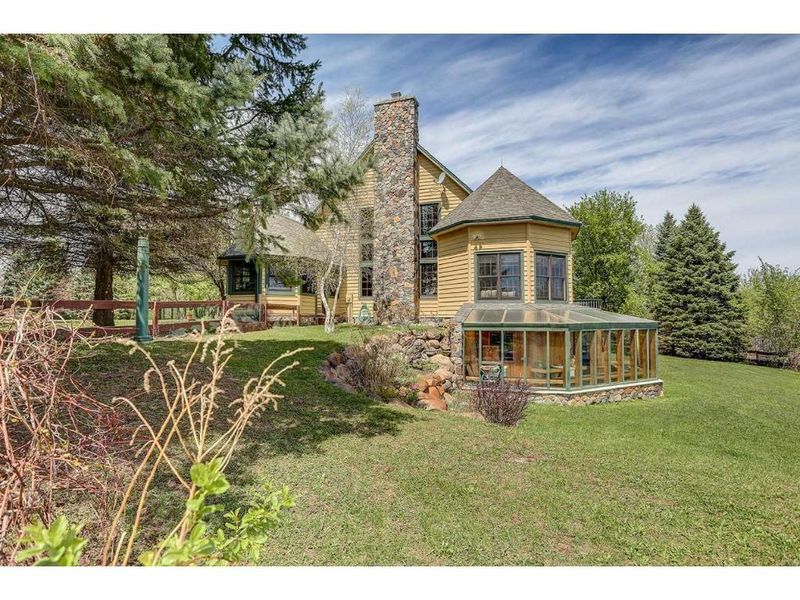 9255 County Road 6, Maple Plain, MN 55359