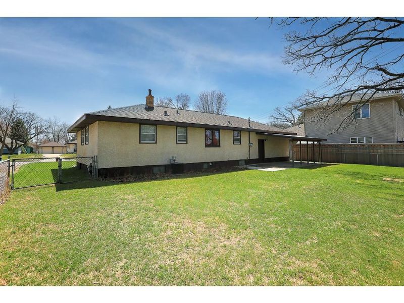 459 Maple St NE, Spring Lake Park, MN 55432
