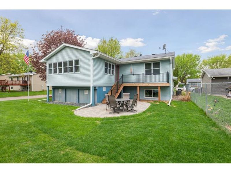 7732 Cayenne Pz W, Woodbury, MN 55125