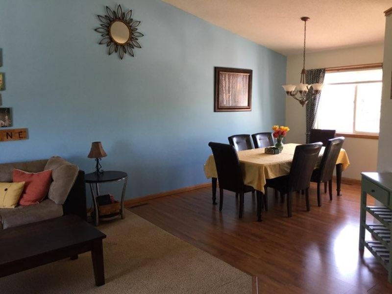1033 Scott Ln, Belle Plaine, MN 56011
