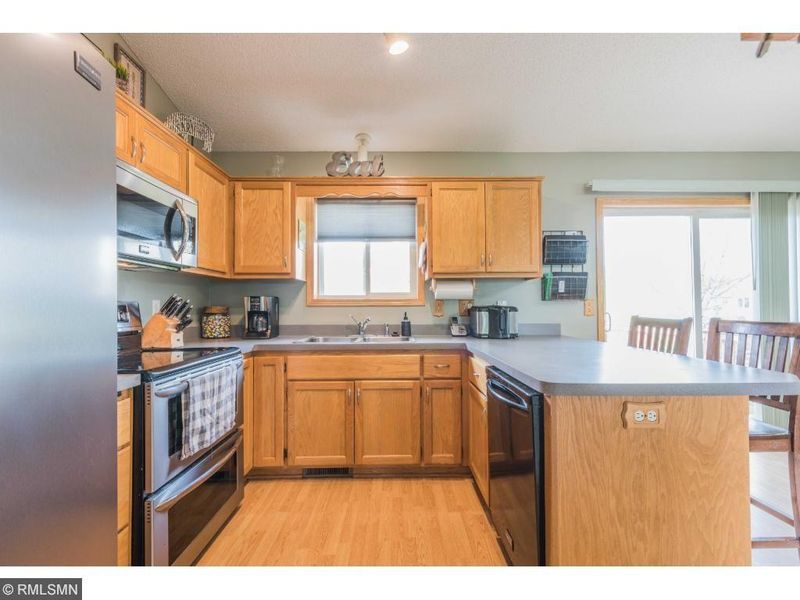 30778 Reflection Ave, Shafer, MN 55074