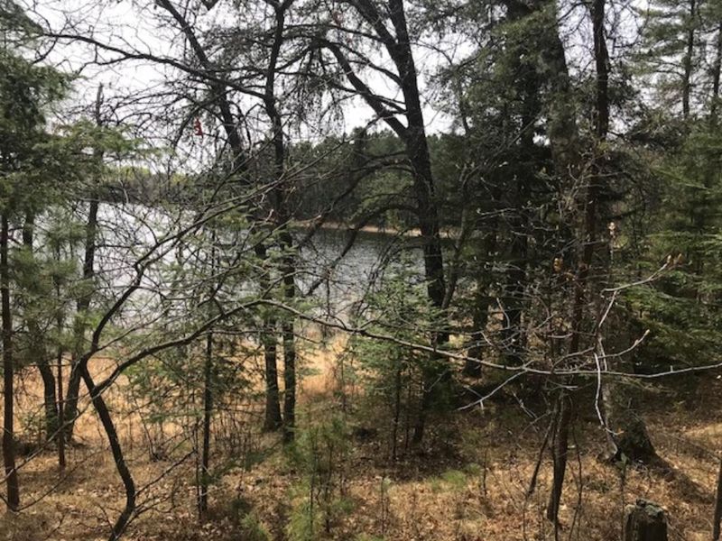 35000 Sandy Pine Dr, Deer River, MN 56636