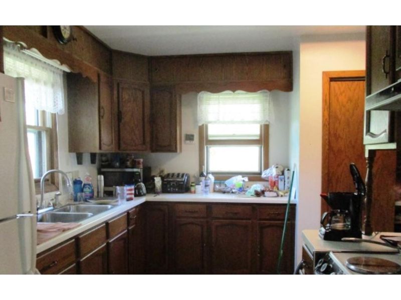 640 12th St NE, Owatonna, MN 55060