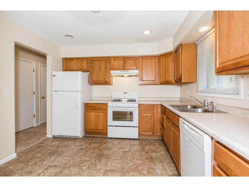 7201 Zane Ave N, Brooklyn Park, MN 55429