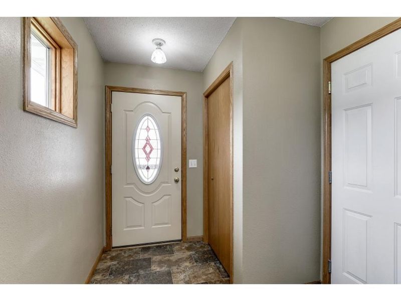 409 N 15th St, Sauk Rapids, MN 56379