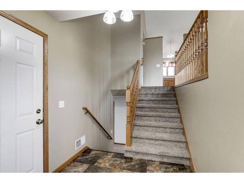 409 N 15th St, Sauk Rapids, MN 56379