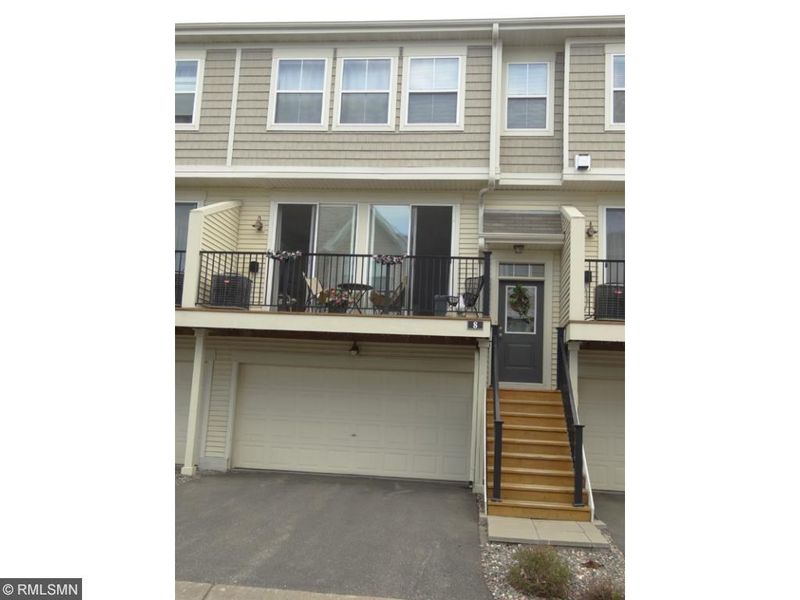 4735 Victor Pa #8, Hugo, MN 55038