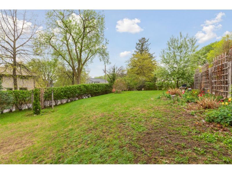 5055 16th Ave S, Minneapolis, MN 55417