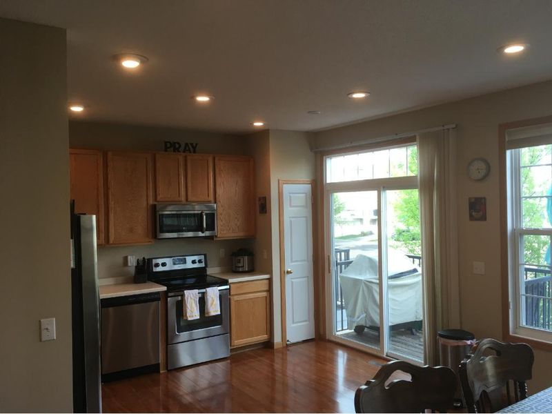 6744 158th St W, Apple Valley, MN 55124