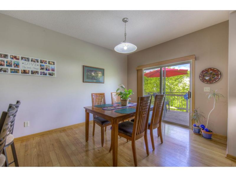 29654 Gateway Ave, Chisago City, MN 55013