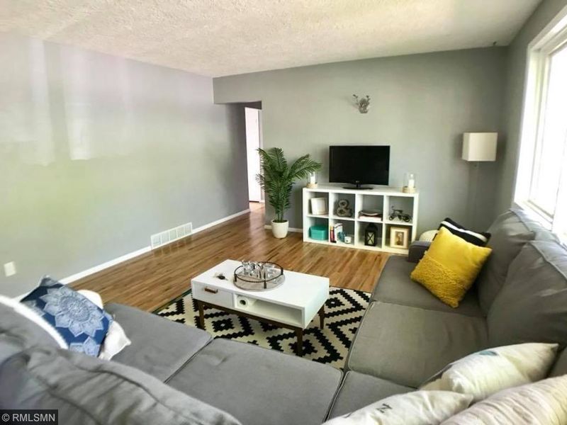 1526 Bailey St, Hastings, MN 55033