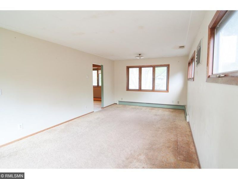 4266 Grimes Ave N, Robbinsdale, MN 55422