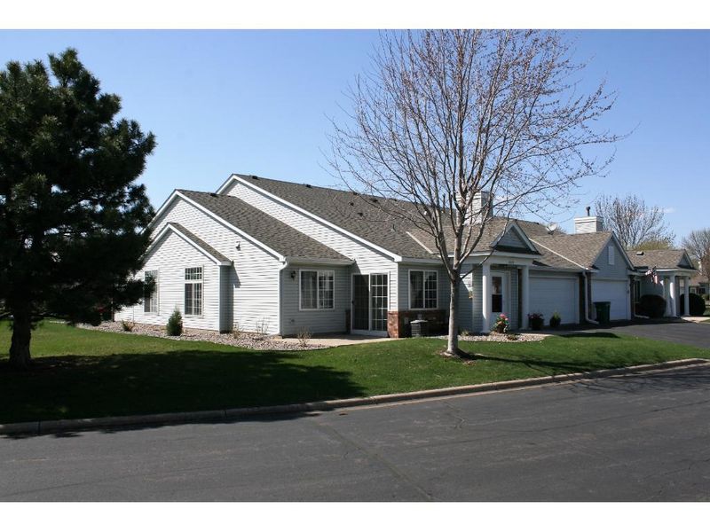 4133 Ruby Ln, Eagan, MN 55122