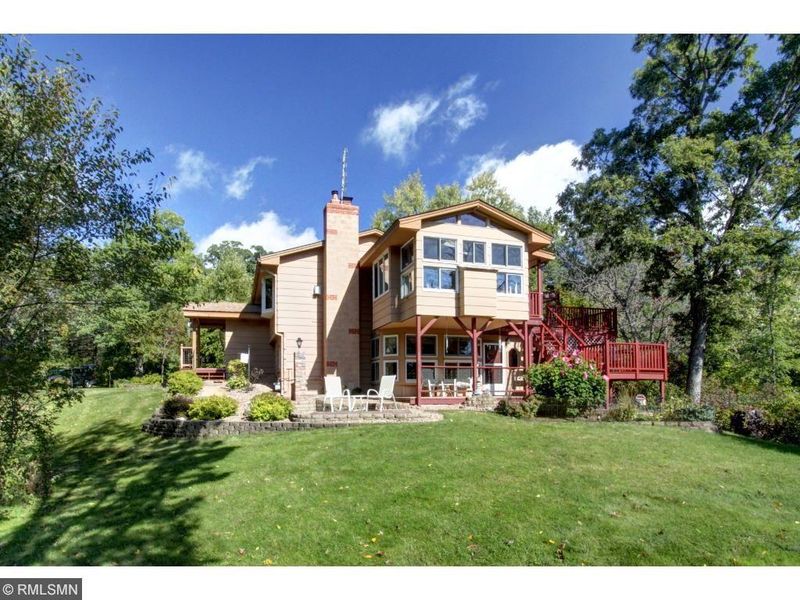 20145 Ulysses Street Nw, Elk River, MN 55330