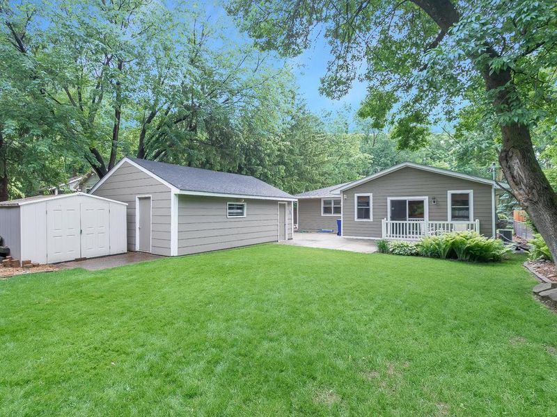 405 Totem Rd, Saint Paul, MN 55119