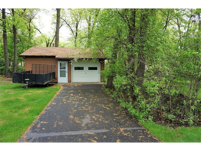 4 Yuma Trl, Saint Cloud, MN 56301