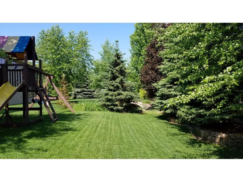 1952 14th St W, Hastings, MN 55033