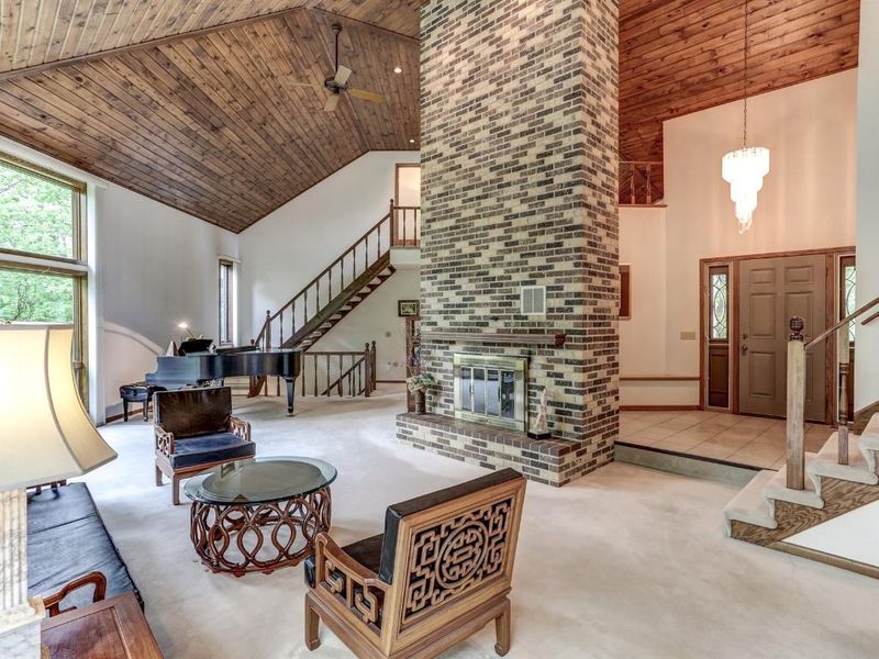 13090 Ottawa Cir, Savage, MN 55378