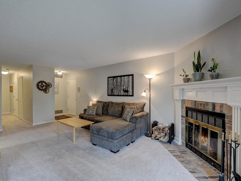 6965 Langford Ct, Edina, MN 55436