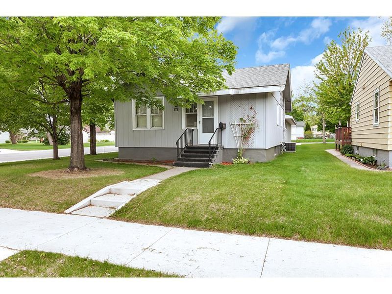 201 23rd Ave N, Saint Cloud, MN 56303