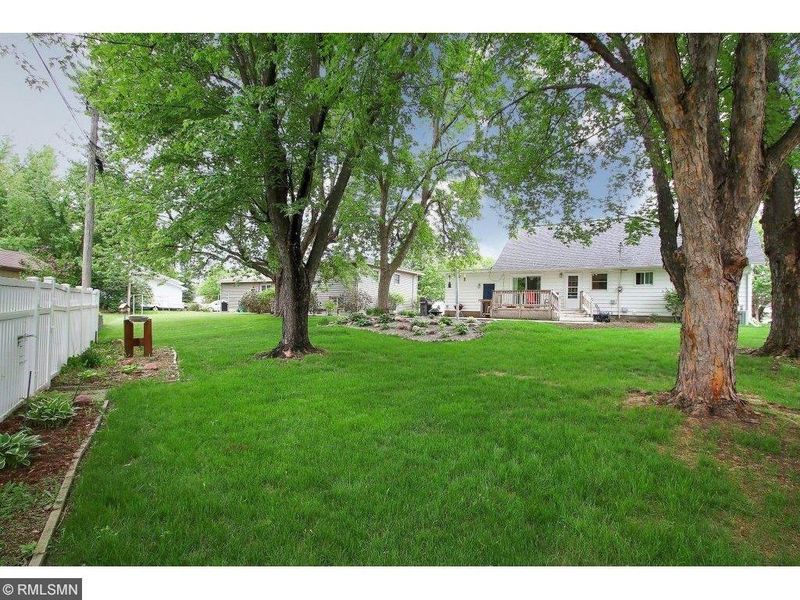 419 S Willson Dr, Altoona, WI 54720