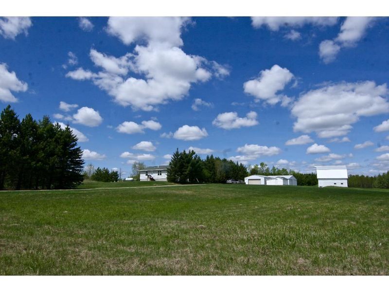 11193 Arkola Rd, Meadowlands, MN 55765
