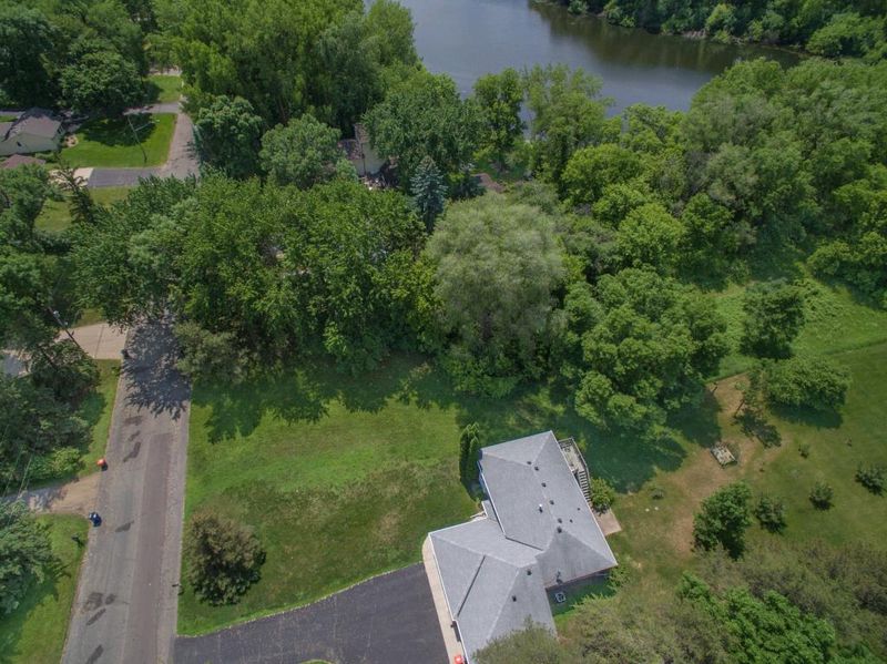0 Clarence St N, Maplewood, MN 55109