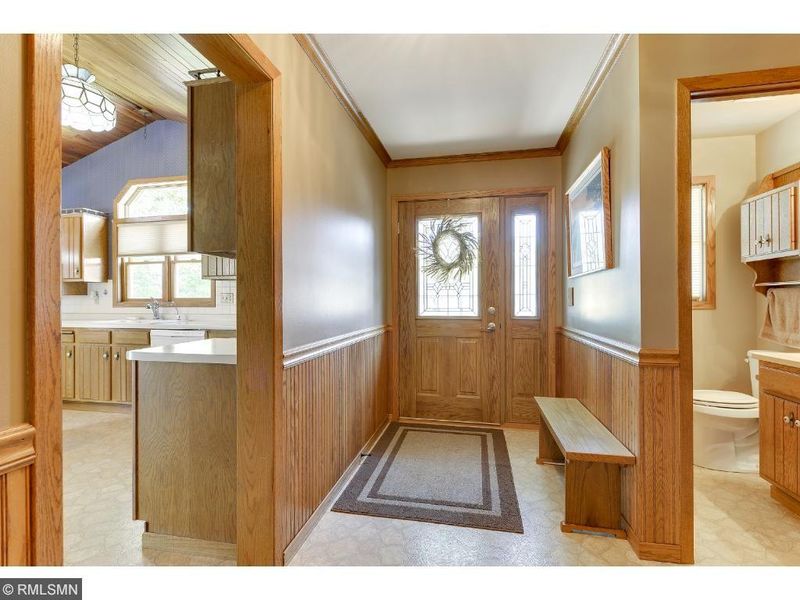 1448 Erickson Dr, Hastings, MN 55033