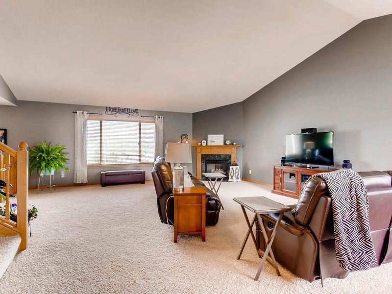 15891 Vale St NW, Andover, MN 55304