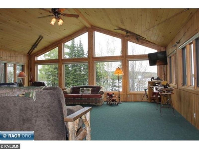 2642 Wakely Rd, Cook, MN 55723