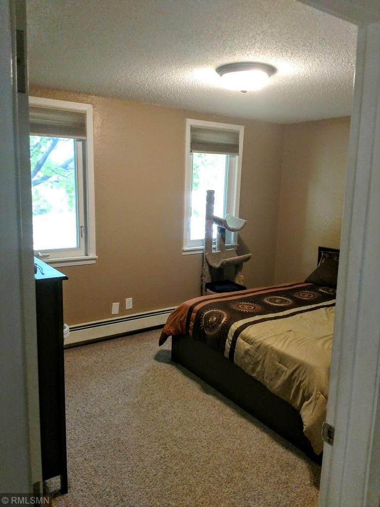 28 Baker St W, Saint Paul, MN 55107