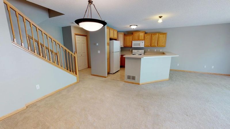 7623 Arbor Ln, Savage, MN 55378
