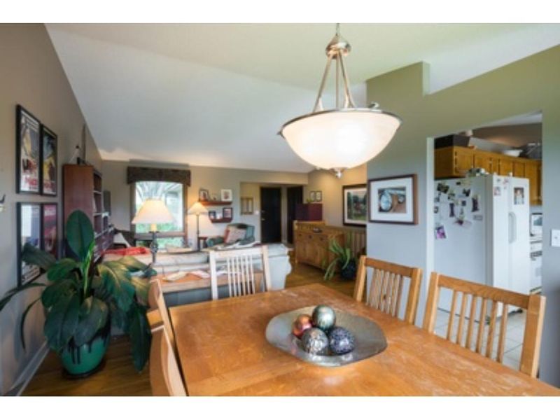 3714 Westmark Cir, Minnetonka, MN 55345
