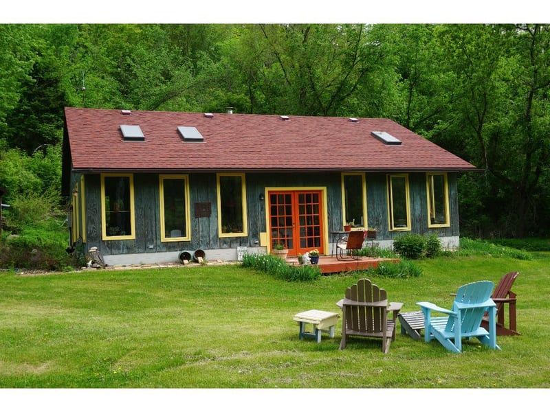 W9012 Pottery Ln, Arkansaw, WI 54721