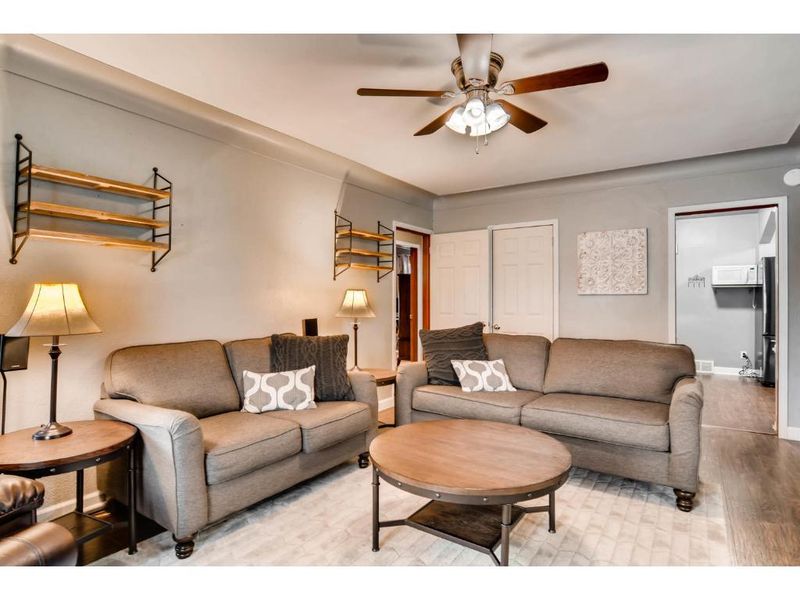 1113 Gorman Ave, West Saint Paul, MN 55118