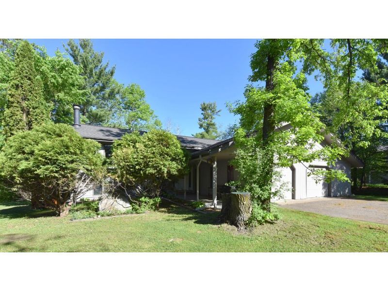16097 Ahrens Hill Rd, Brainerd, MN 56401