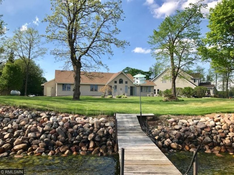5581 Port Royal Rd, Isle, MN 56342