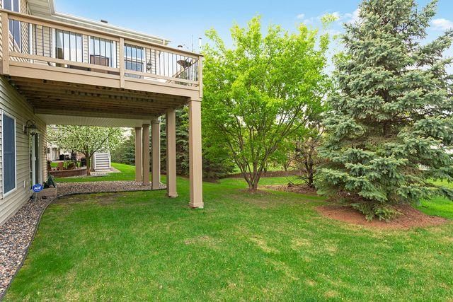 3891 Lilac Ln, Woodbury, MN 55129