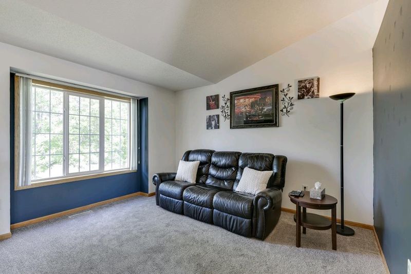 1891 Garfield St S, Cambridge, MN 55008