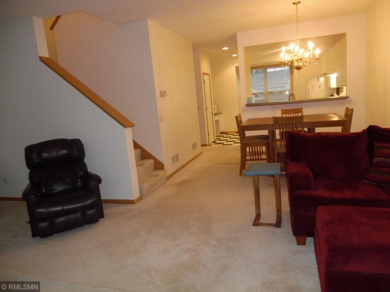 605 Village Pw, Circle Pines, MN 55014